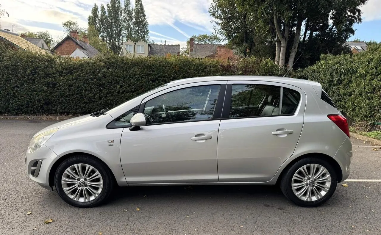 Vauxhall Corsa 2013 photo 5