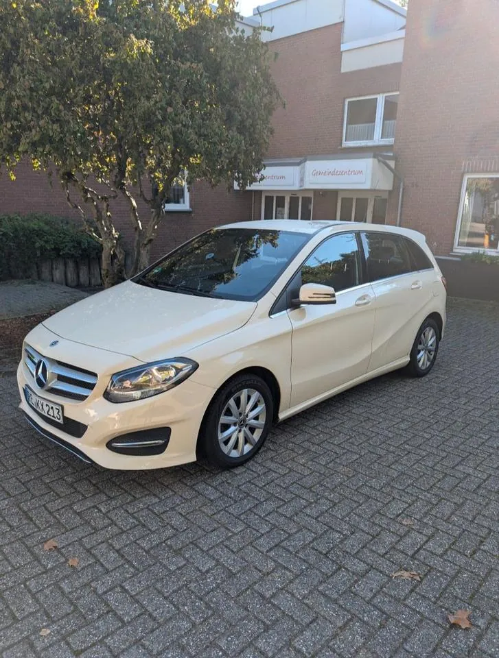 Mercedes-Benz B 180 D