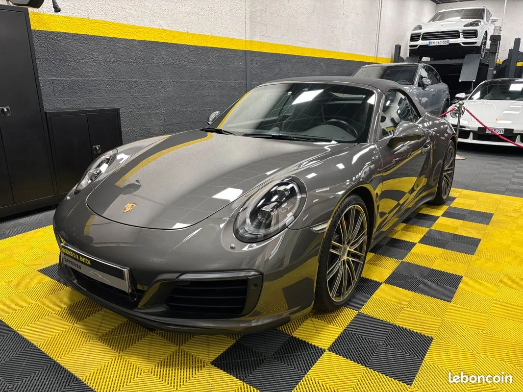Porsche 911 2017 photo 2