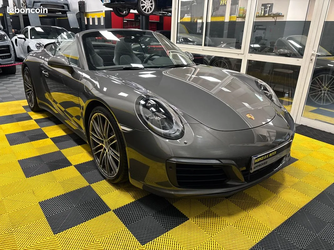 Porsche 911