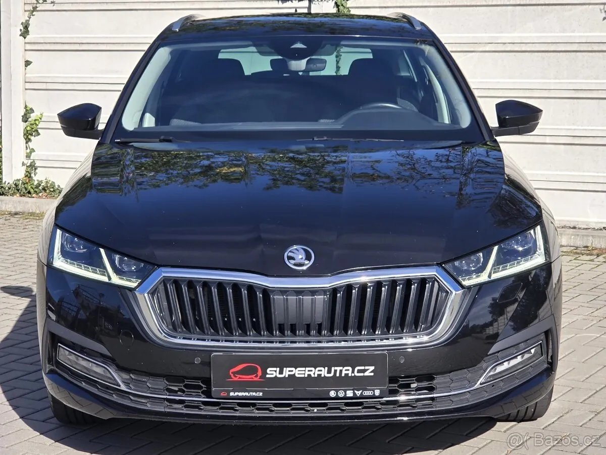 Skoda Octavia 2021 photo 2