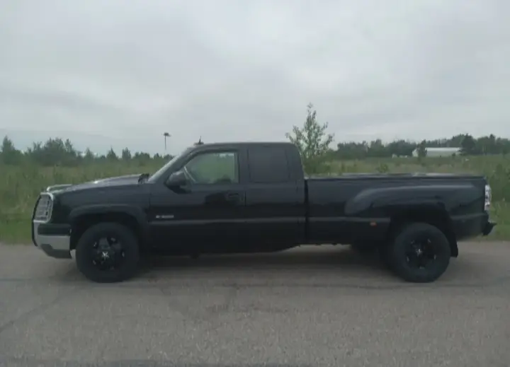 Chevrolet 3500Hd 2004 photo 5