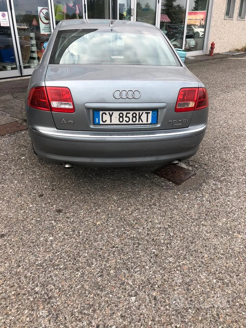 Audi A8 2005 photo 3