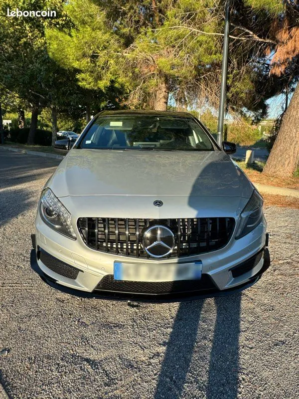 Mercedes-Benz A-Class 2013 photo 2