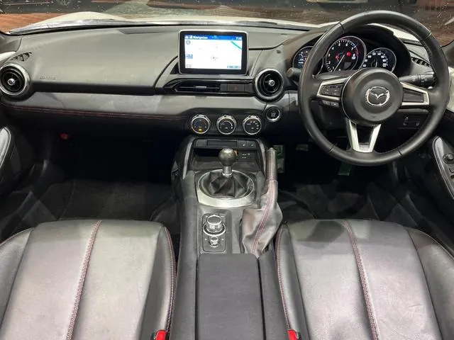 Mitsubishi Roadster 2017 photo 2