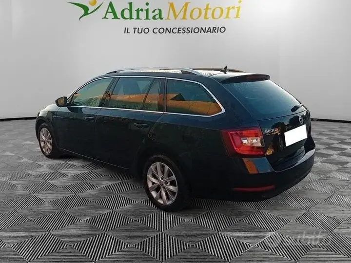 Skoda Octavia 2018 photo 3