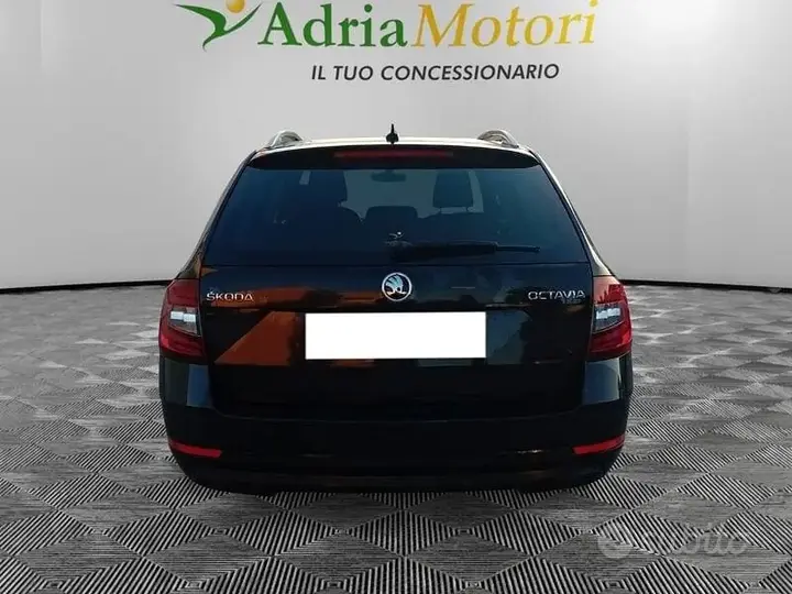 Skoda Octavia 2018 photo 4