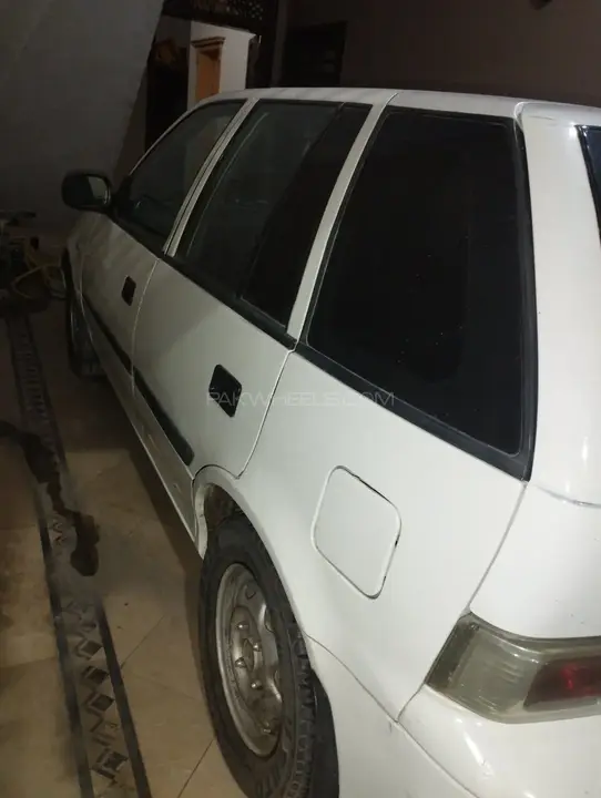 Suzuki Cultus