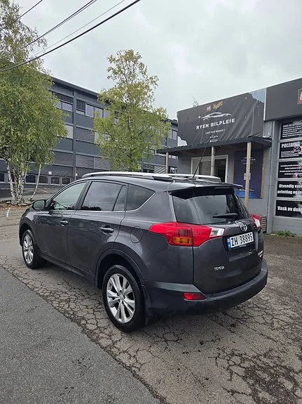 Toyota Rav4 2013 photo 2