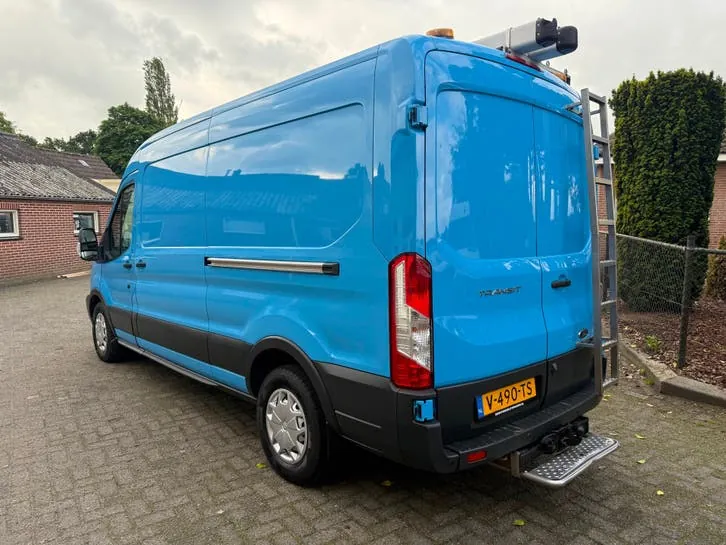 Ford Transit 2018 photo 2