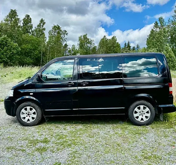 Volkswagen Multivan 2008 photo 4
