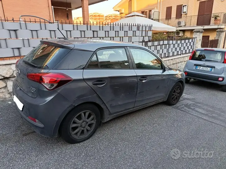 Hyundai I20 2017 photo 4