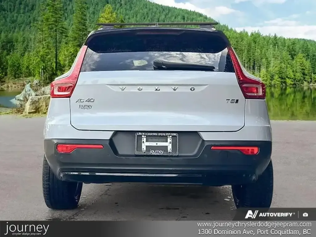 Volvo Xc40 2022 photo 5