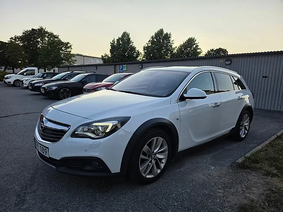 Opel Insignia Country Tourer
