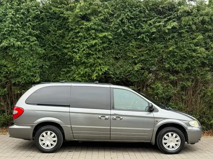 Chrysler Grand Voyager 2006 photo 4