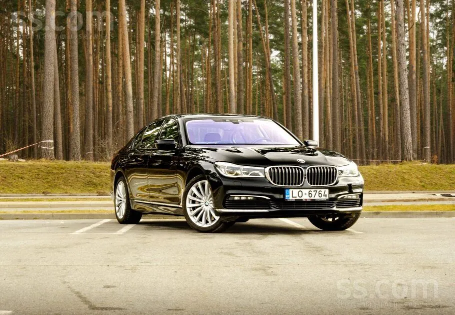 BMW 750I 2017 photo 2