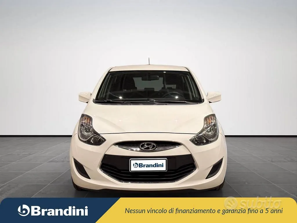 Hyundai Ix20 2013 photo 3