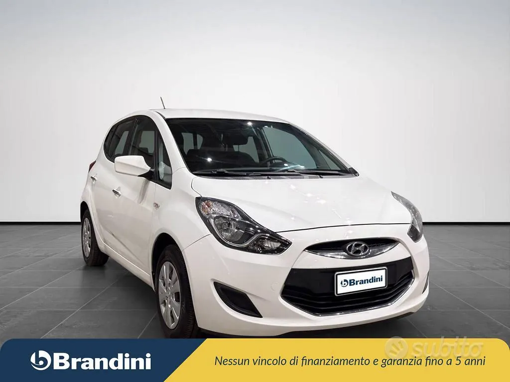 Hyundai Ix20 2013 photo 4
