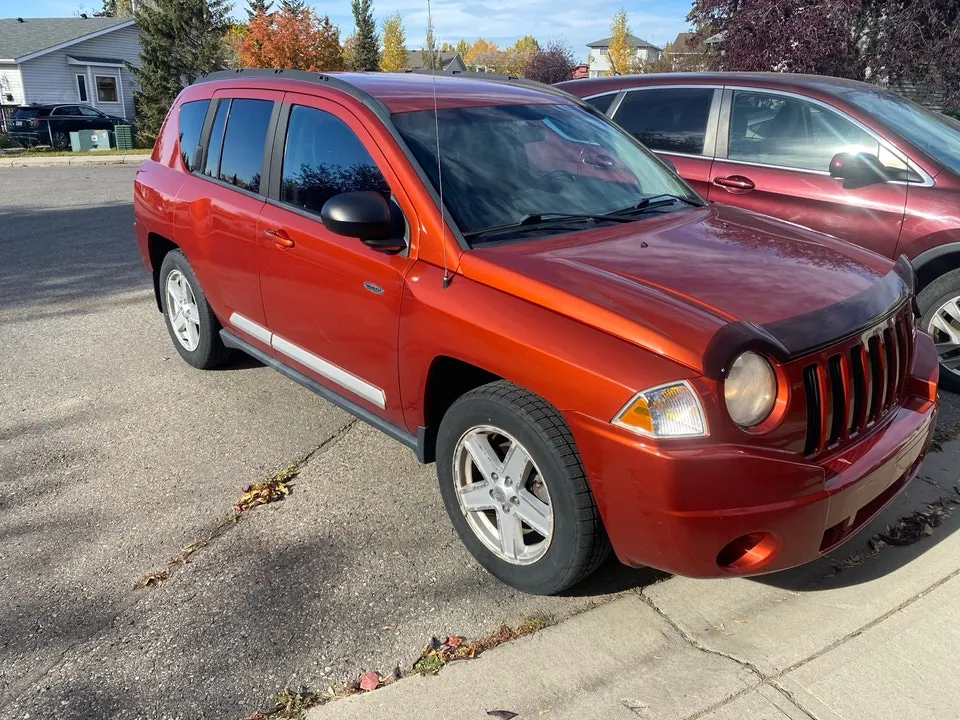 Jeep Compass 2010 photo 2