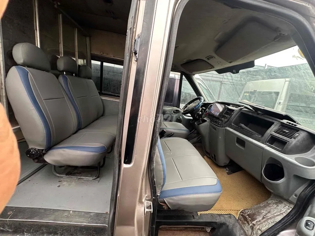 Ford Transit 2009 photo 4
