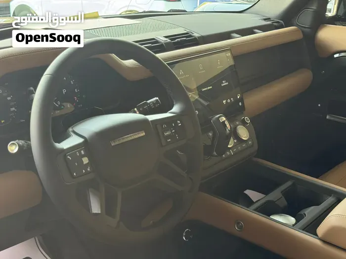 Land Rover Defender 2026 photo 3