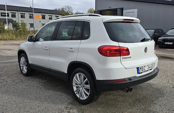 Volkswagen Tiguan 2012 photo 4