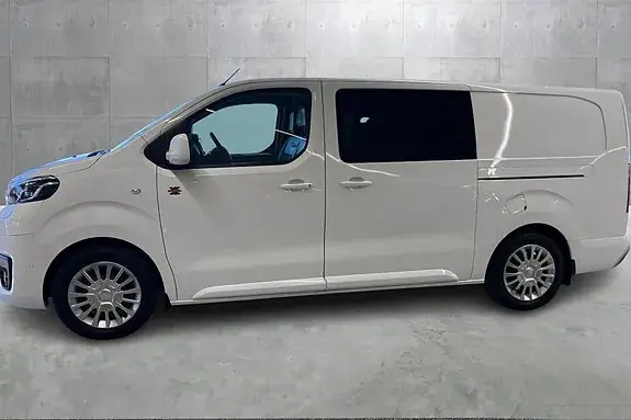 Toyota Proace 2022 photo 2