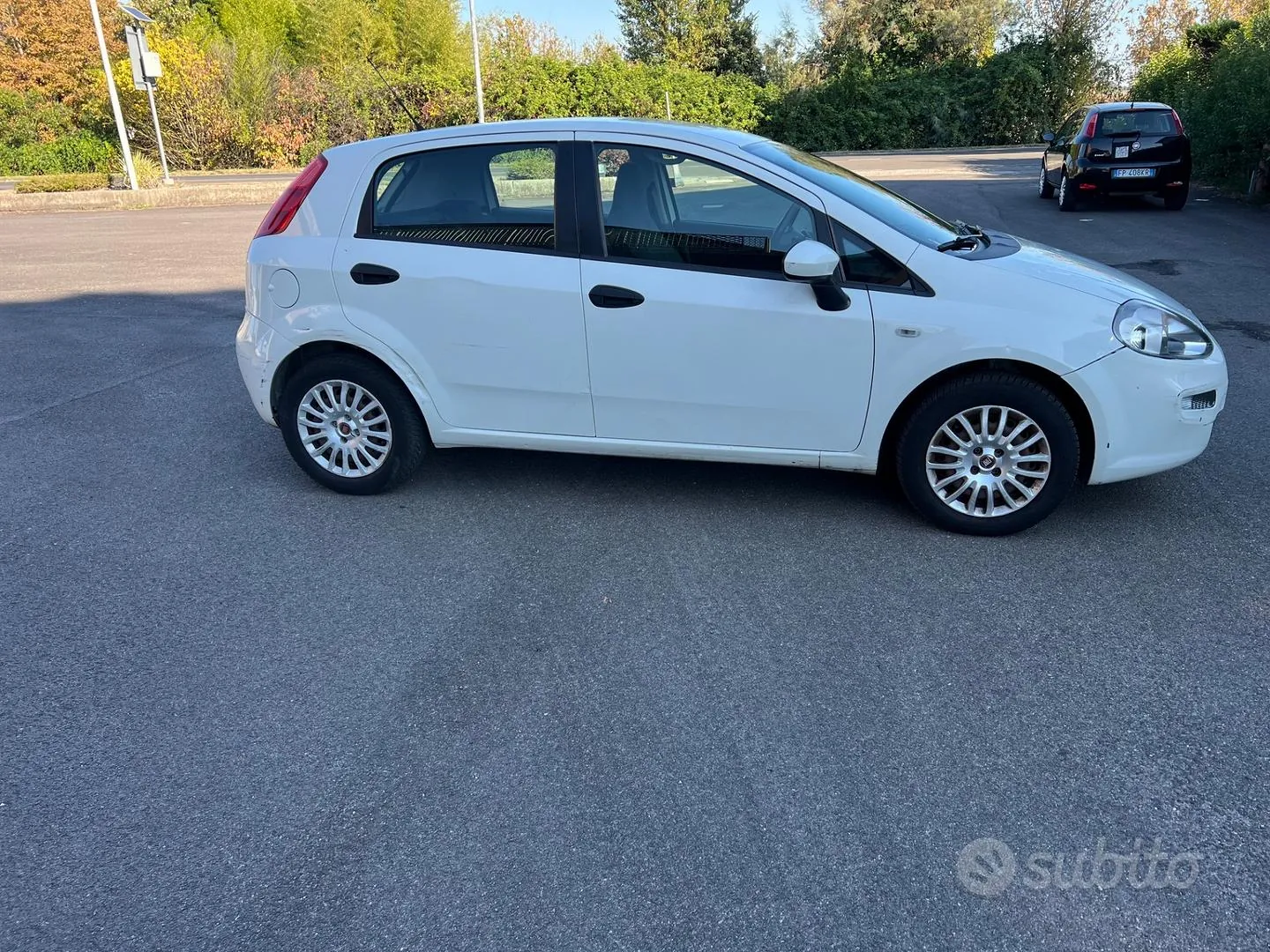 Fiat Punto 2015 photo 4