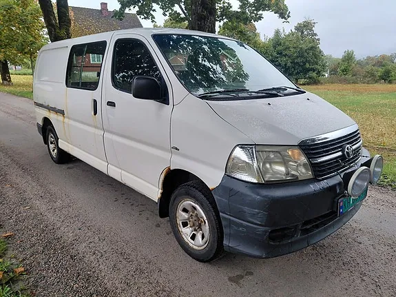 Toyota Hiace 2009 photo 3