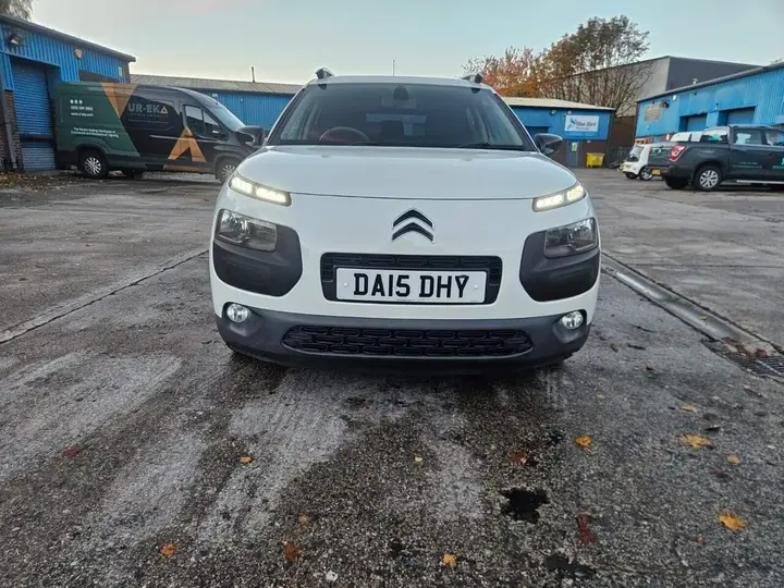Citroen C4 Cactus 2015 photo 2