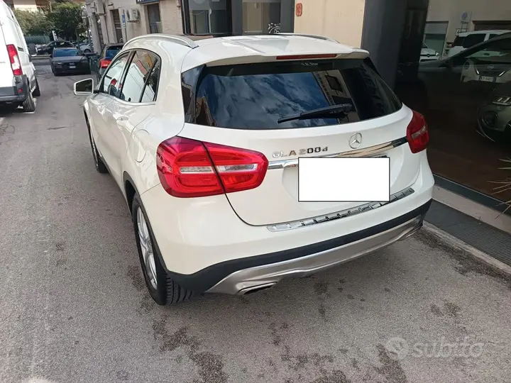 Mercedes-Benz Gla 2016 photo 5