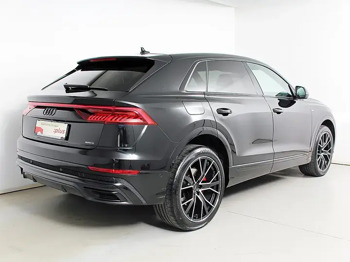 Audi Q8 2023 photo 3