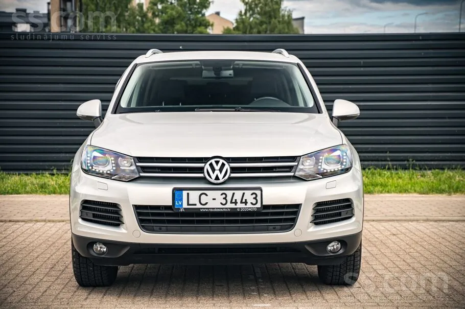 Volkswagen Touareg 2014 photo 2