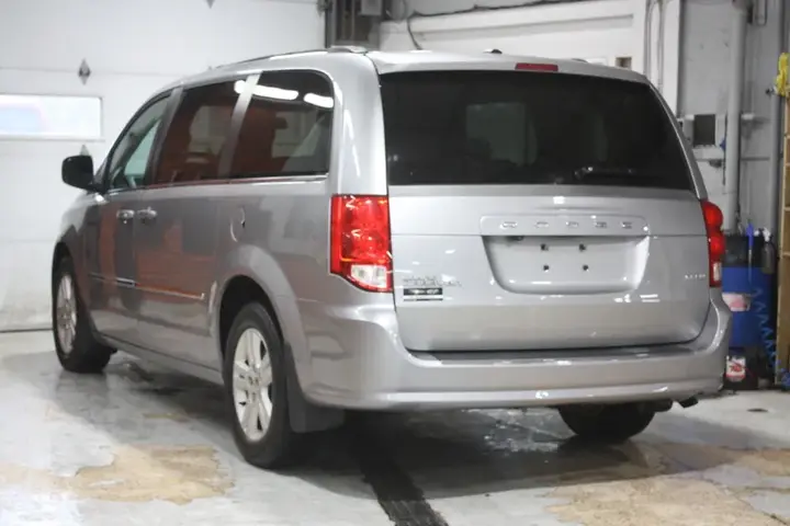 Dodge Grand Caravan 2017 photo 4