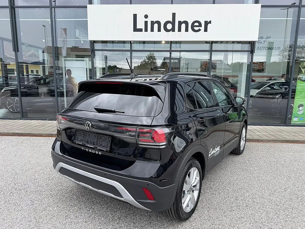 Volkswagen T-Cross 2026 photo 2