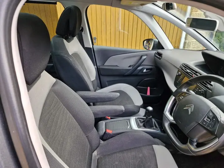 Citroen Grand C4 Picasso 2016 photo 5