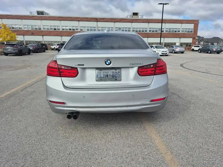 BMW 328I 2014 photo 2