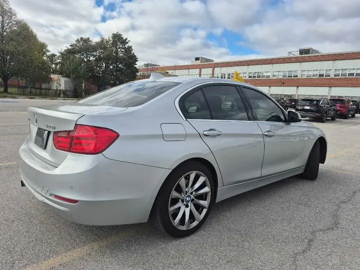 BMW 328I 2014 photo 3