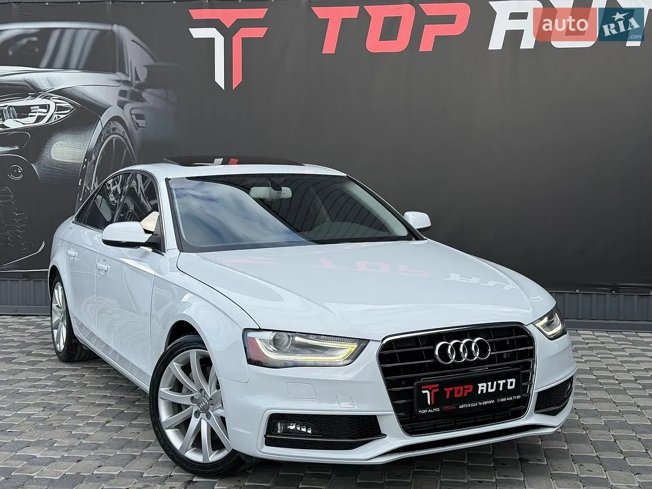 Audi A4 2013 photo 5