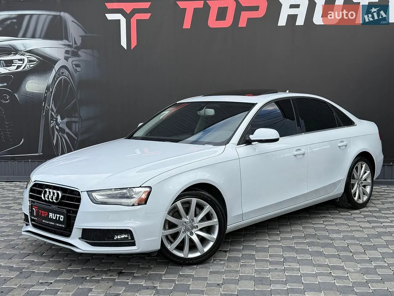 Audi A4 2013 photo 3