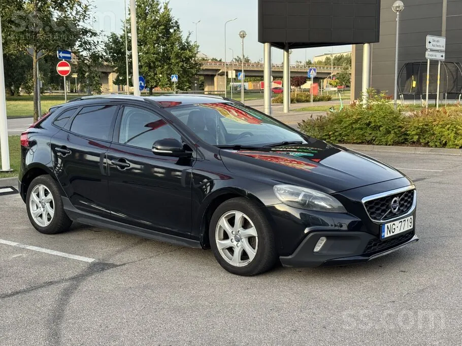 Volvo V40 2013 photo 4