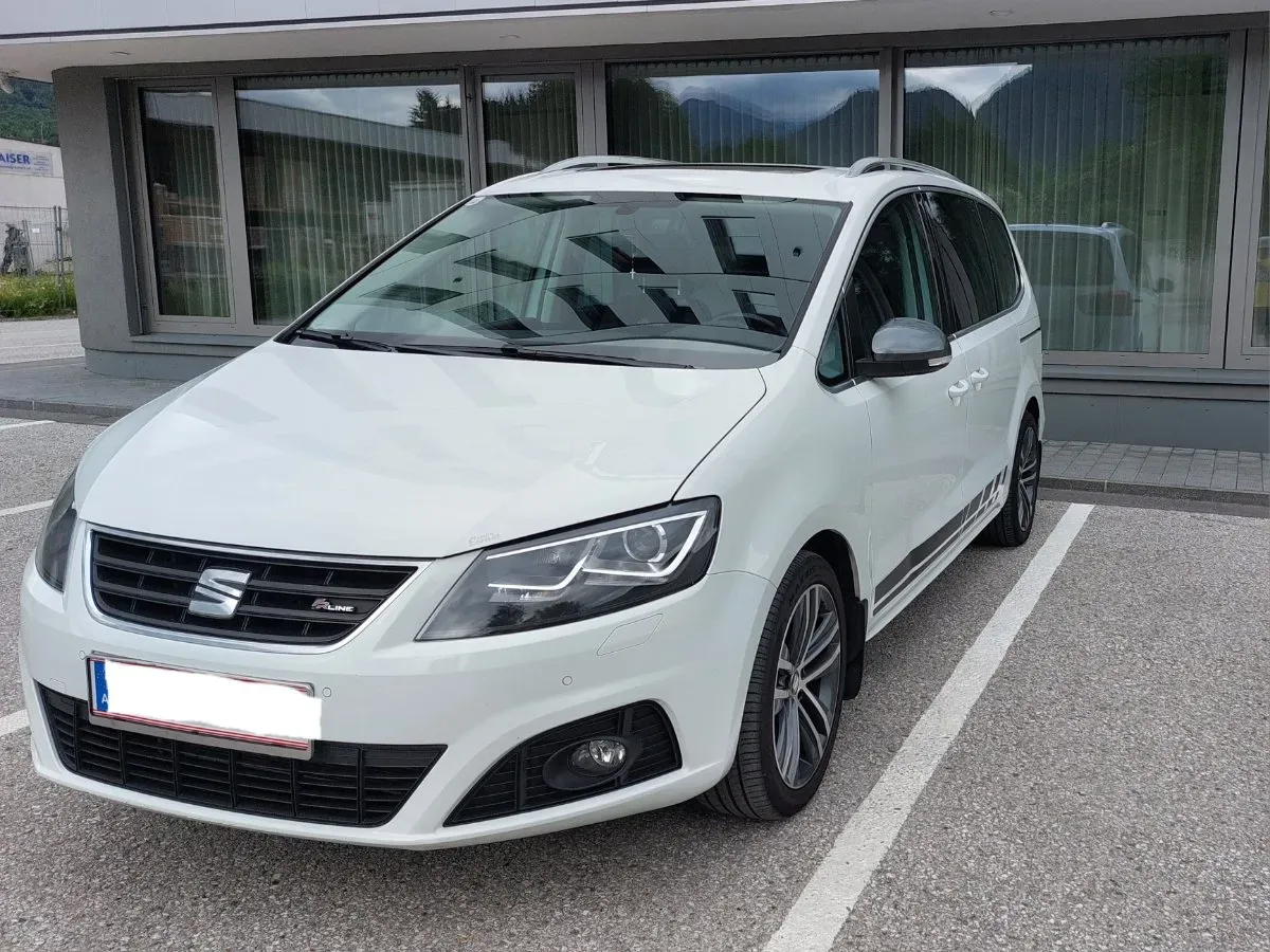 Seat Alhambra 2017 photo 2