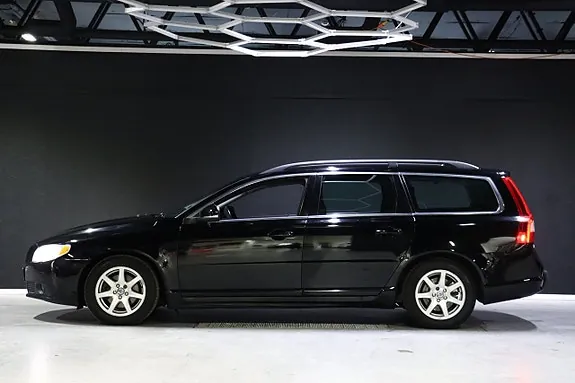 Volvo V70 2012 photo 5