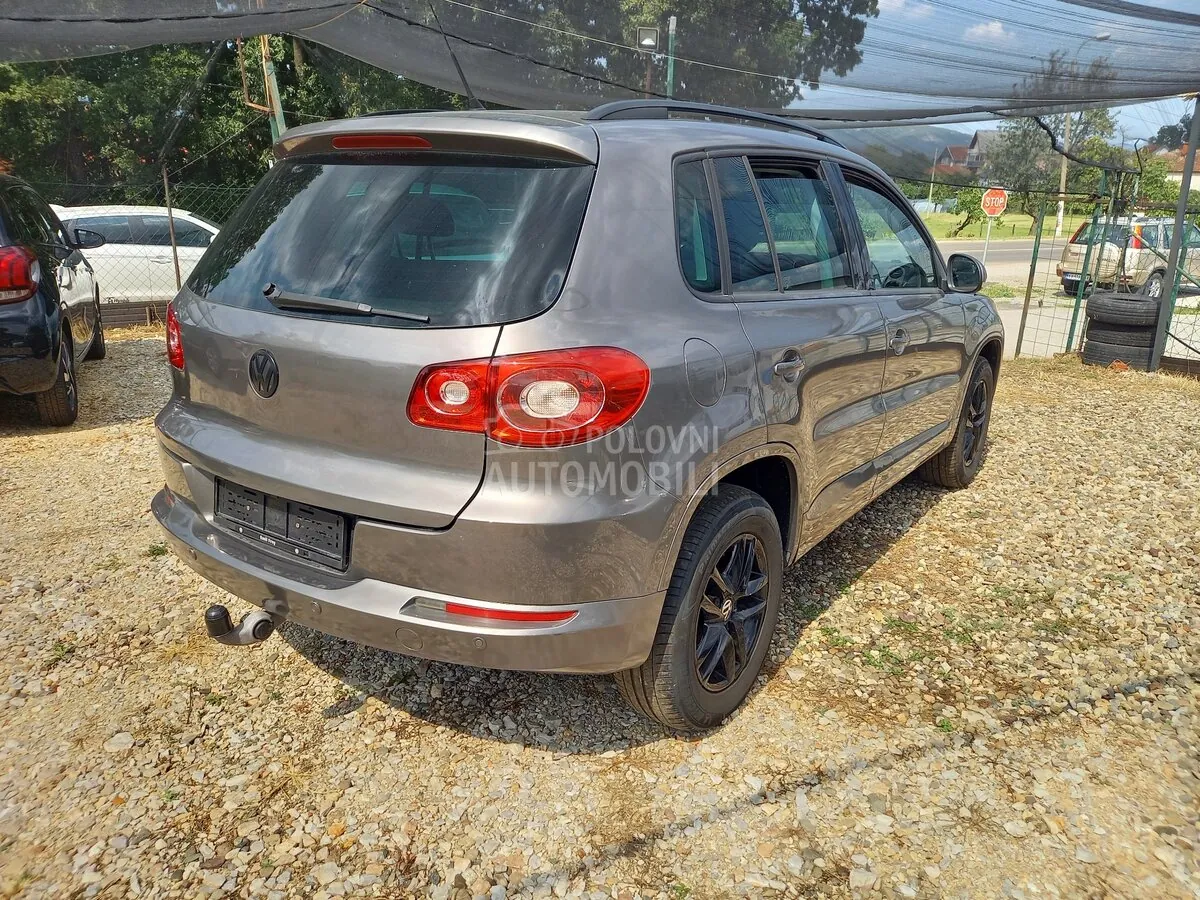 Volkswagen Tiguan 2009 photo 4