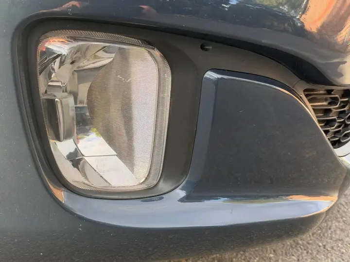 Kia Carens 2015 photo 5