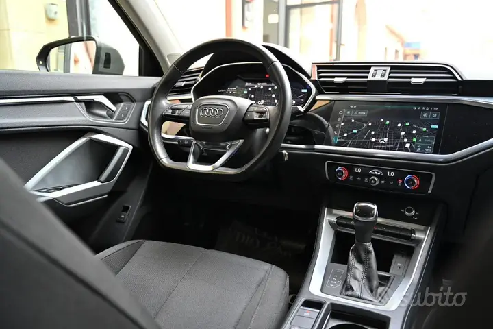 Audi Q3 2021 photo 5
