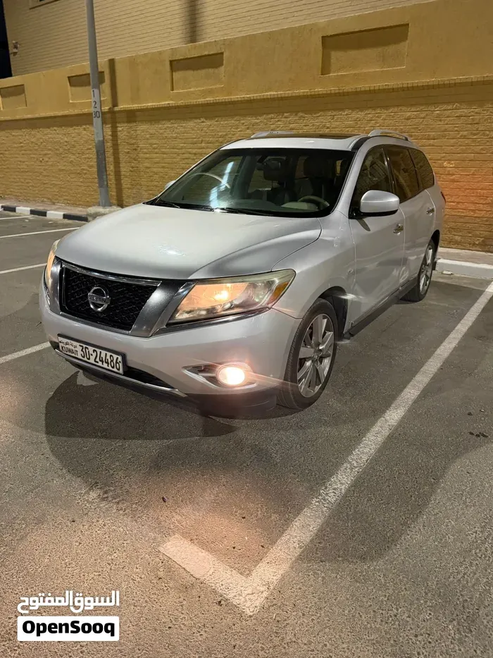 Nissan Pathfinder 2014 photo 3