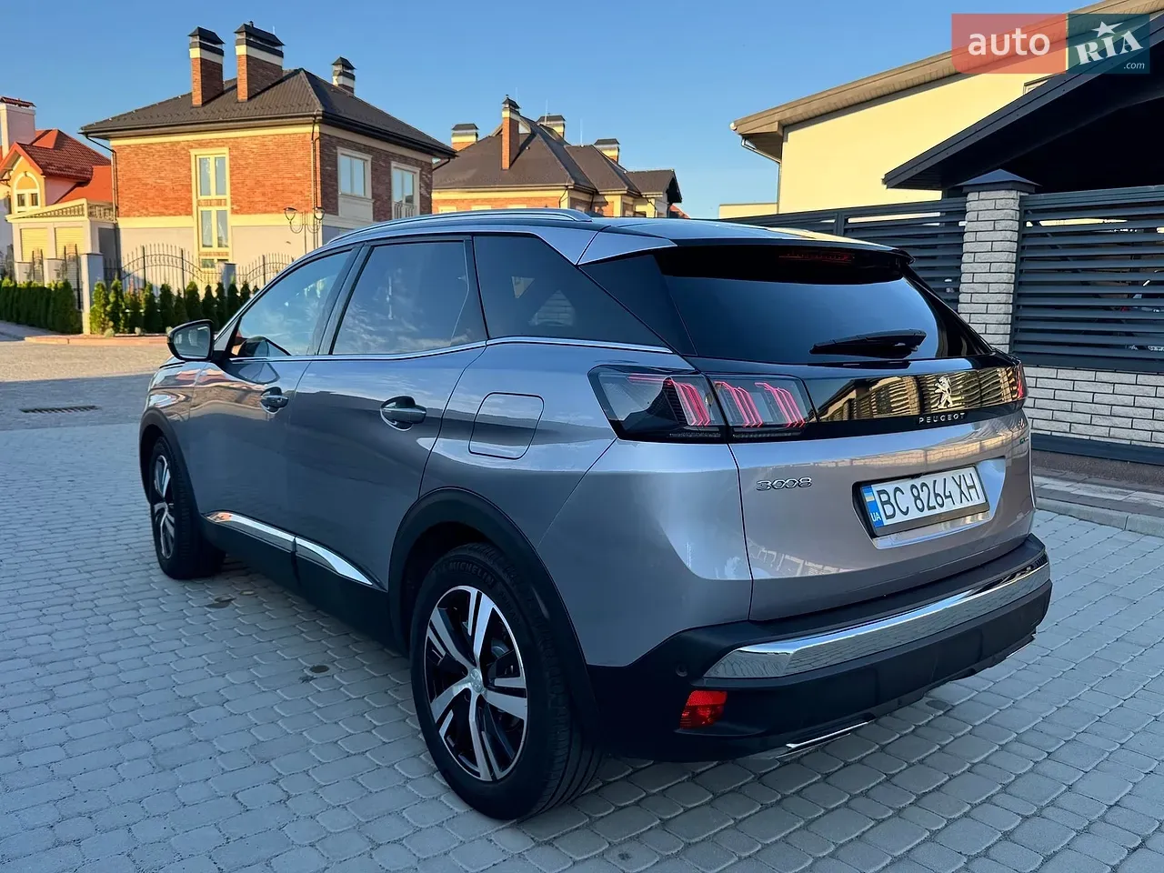 Peugeot 3008 2022 photo 2