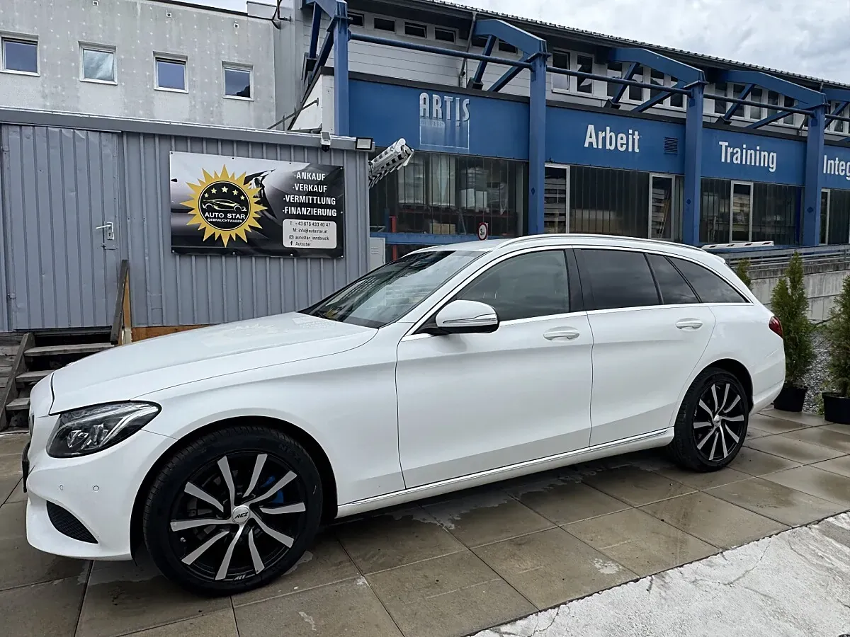Mercedes-Benz C-Class 2015 photo 2