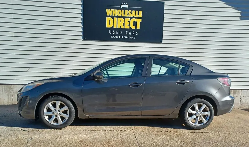 Mazda Mazda 3 2011 photo 3